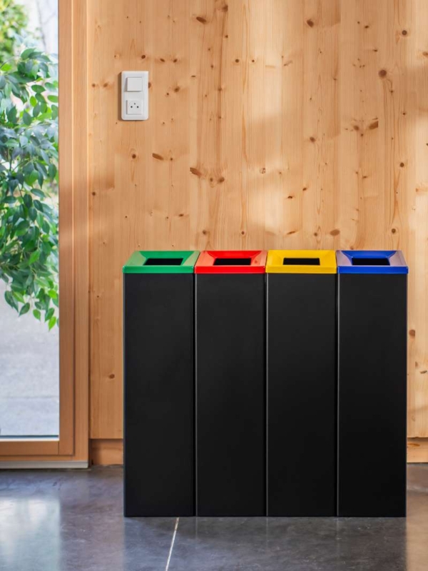 Sport Poubelles Pour Club De Sport JVD