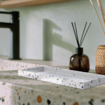 plateau pour salle de bain de la collection Terrazo